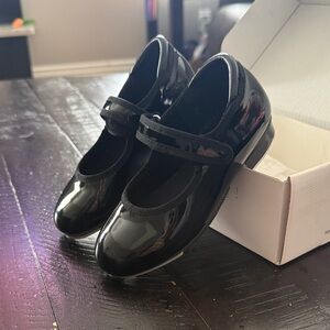 Stelle Toddler Tap Dance Shoes – Black Velcro – Size 9 – Gently Used